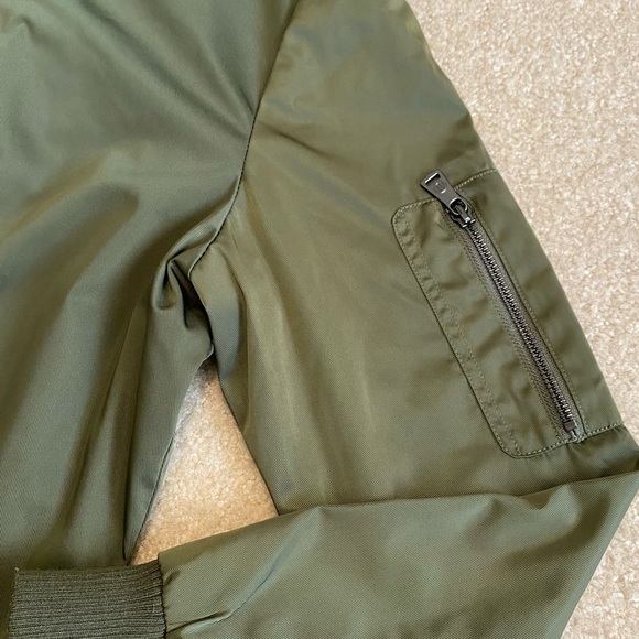 Bernardo Bomber Jacket - Picture 5 of 6
